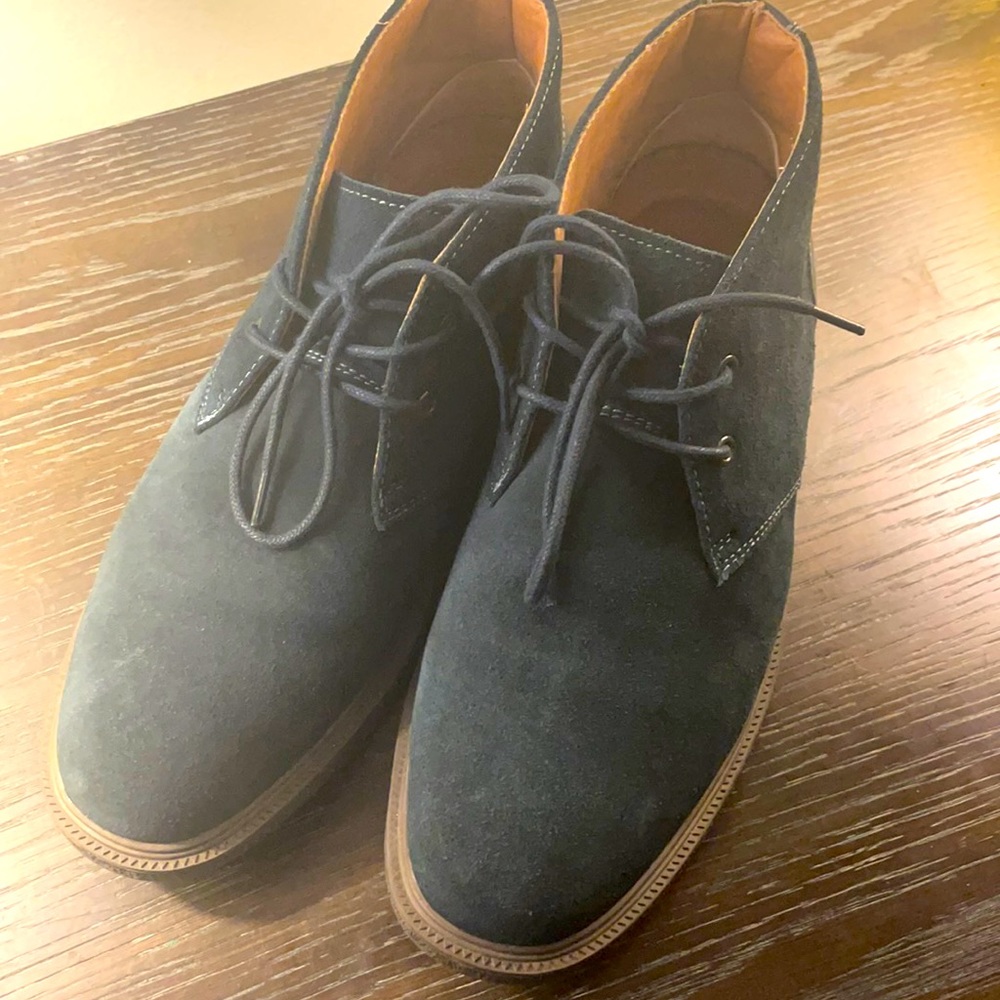 G.H. BASS RADLEY CHUKKA NAVY BOOT- NWOT